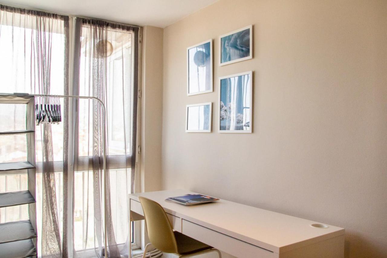 Exceptional Flat With Gorgeous Sea View In Izmirアパートメント エクステリア 写真