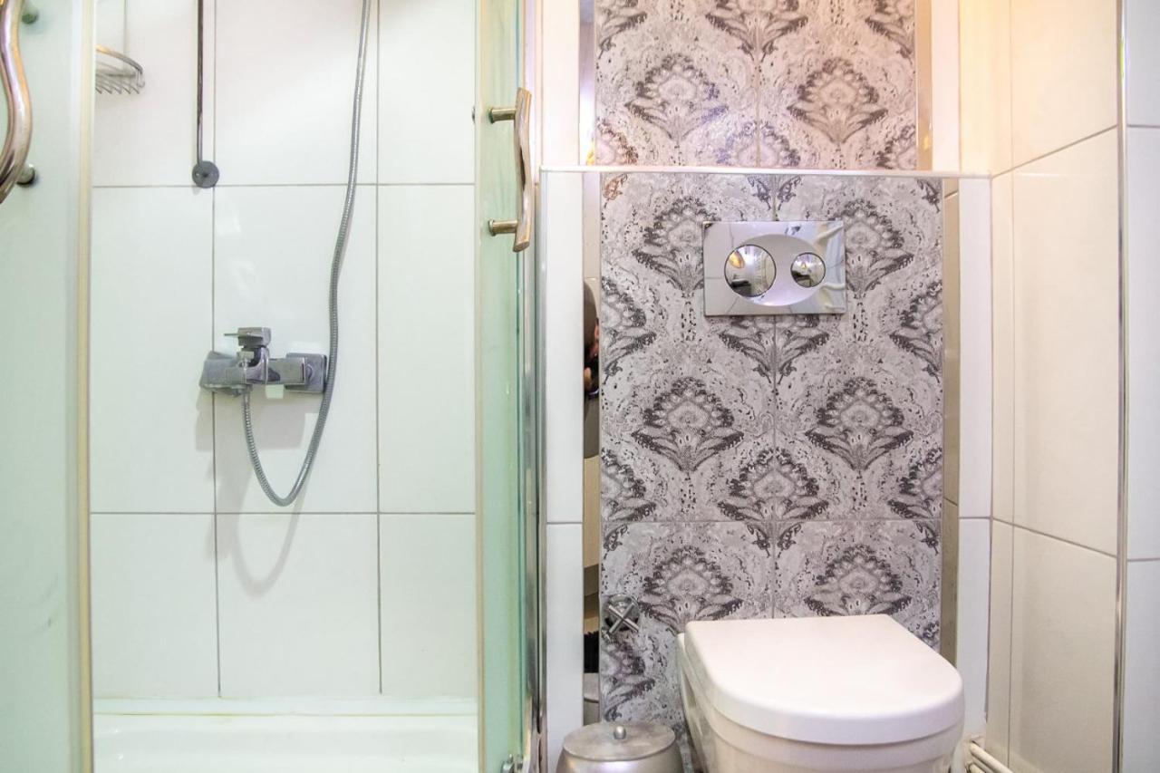 Exceptional Flat With Gorgeous Sea View In Izmirアパートメント エクステリア 写真